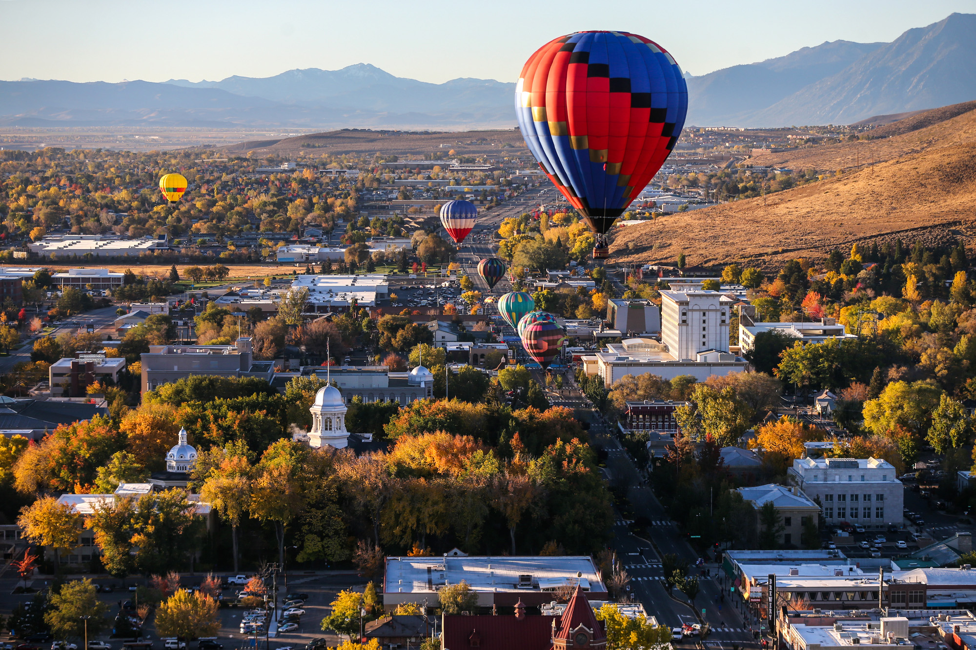 NV.Day.balloons10